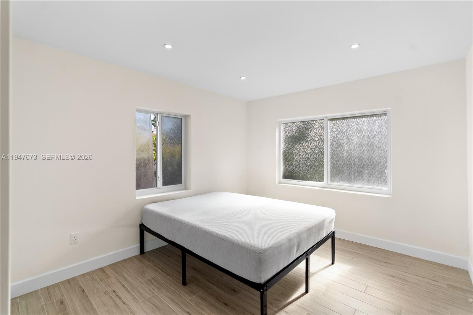 251 NE 44th St # 251