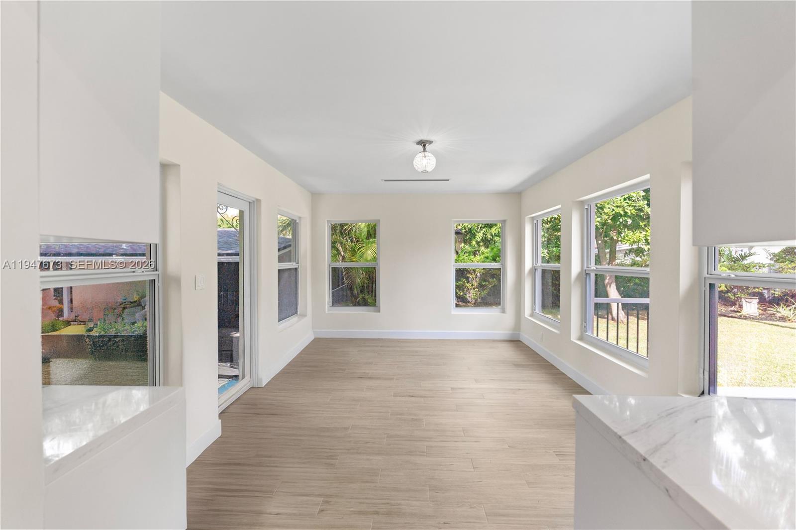 251 NE 44th St # 251