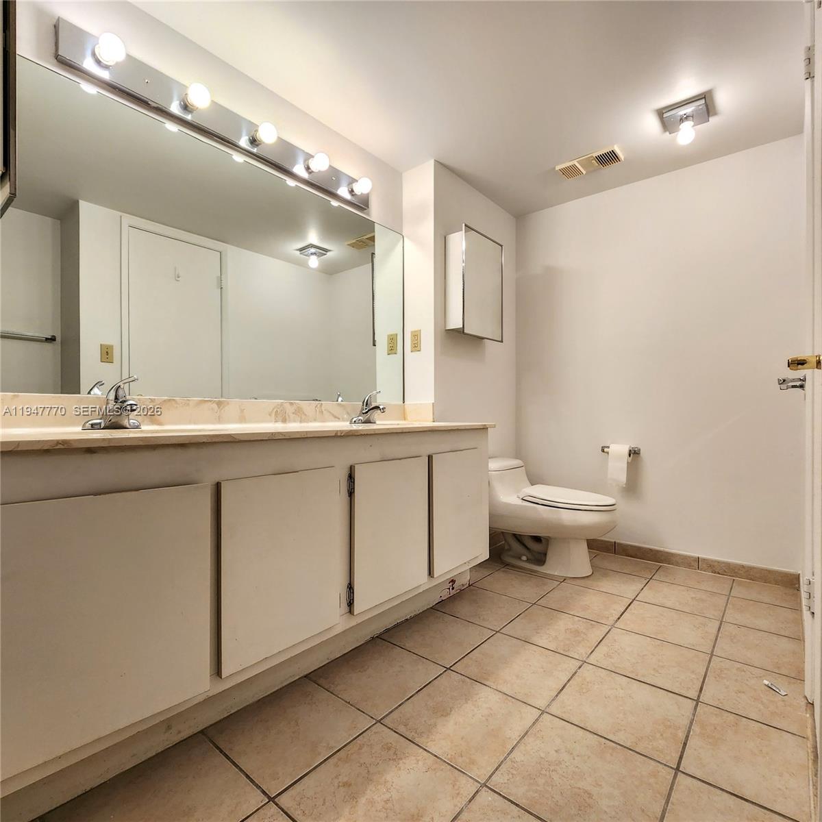 18151 NE 31st Ct # 301