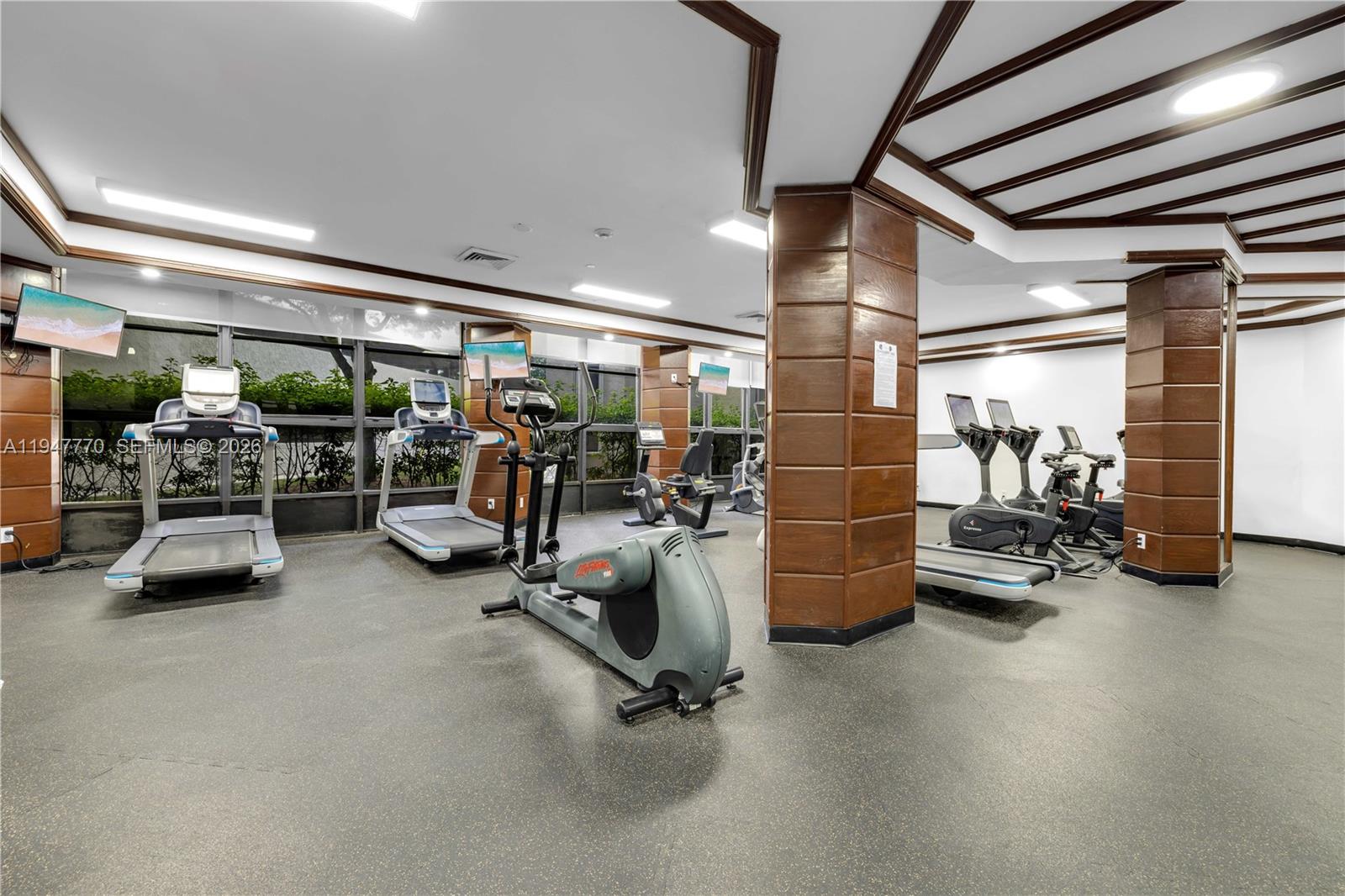 18151 NE 31st Ct # 301