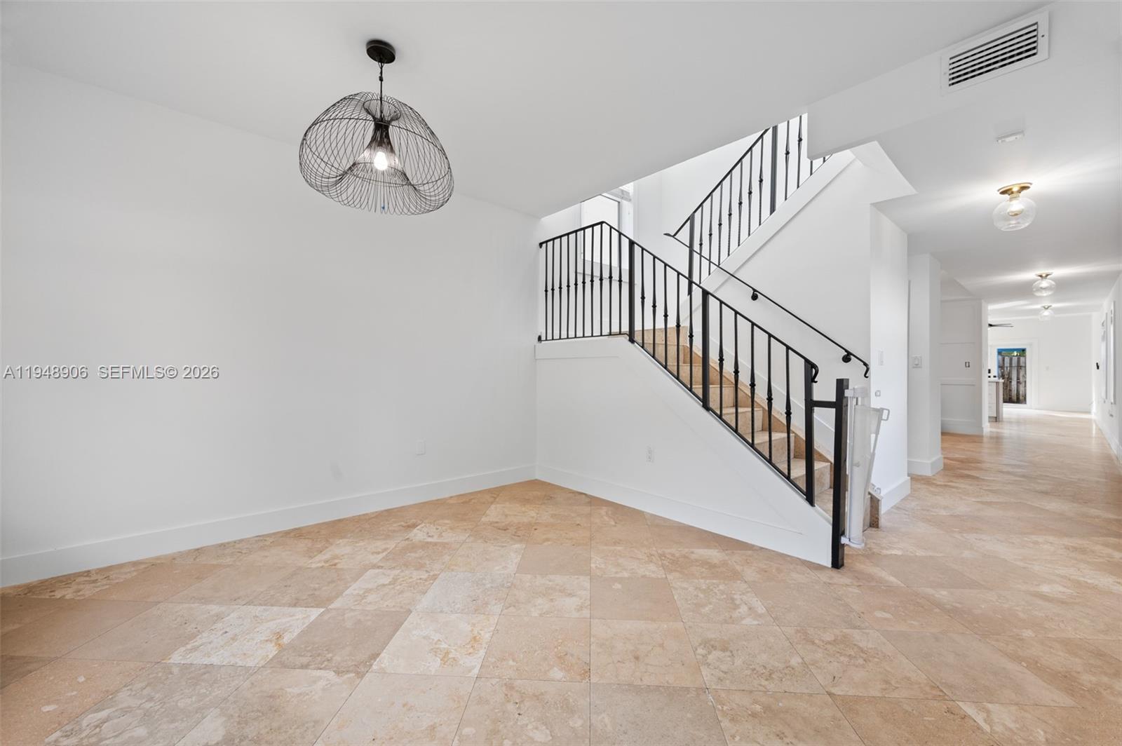 2922 Virginia St # 2922