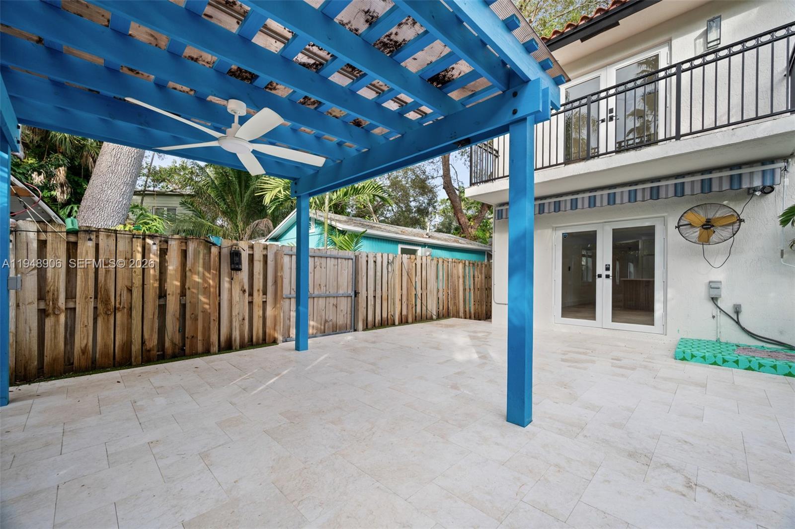 2922 Virginia St # 2922