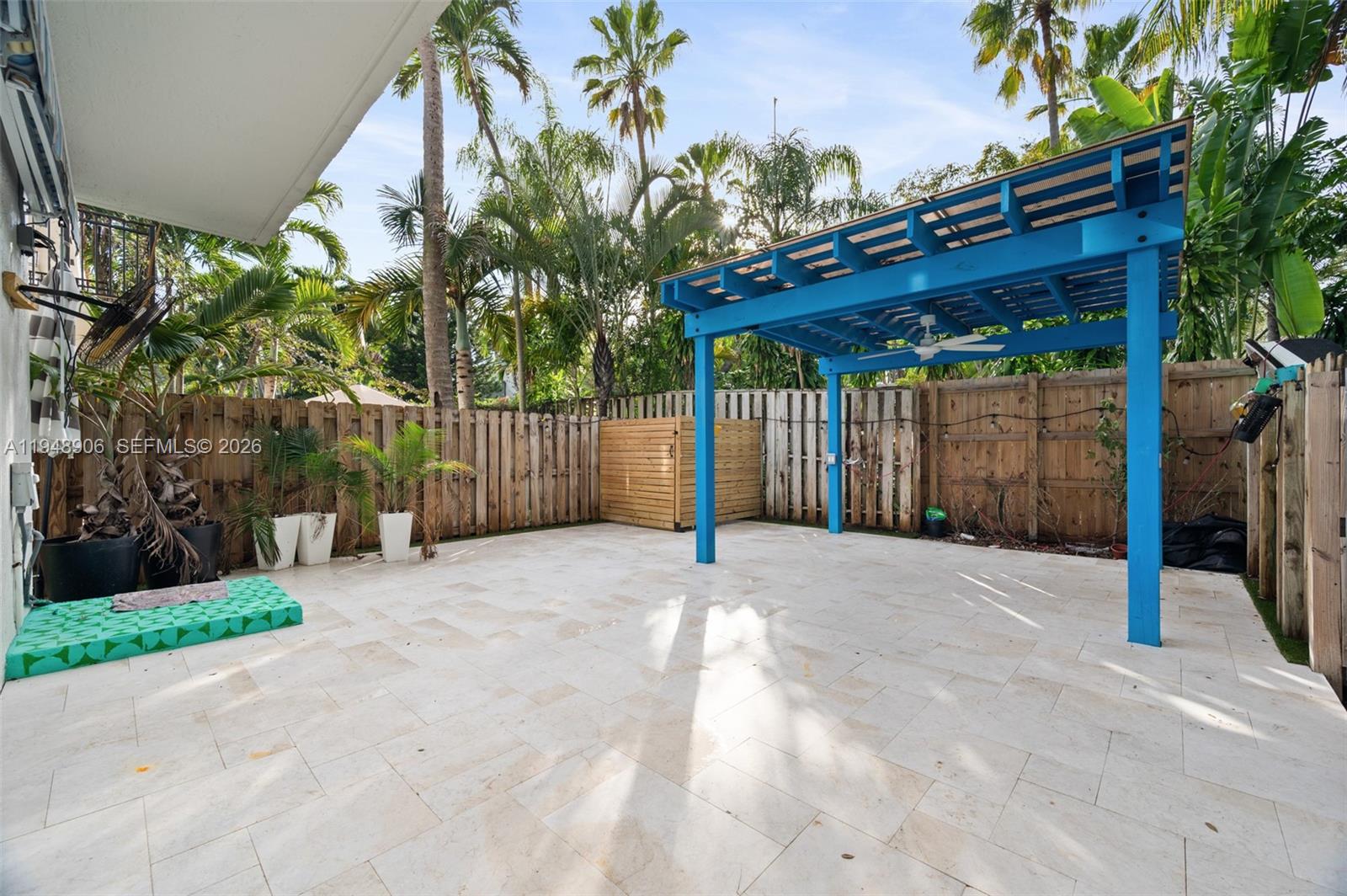 2922 Virginia St # 2922