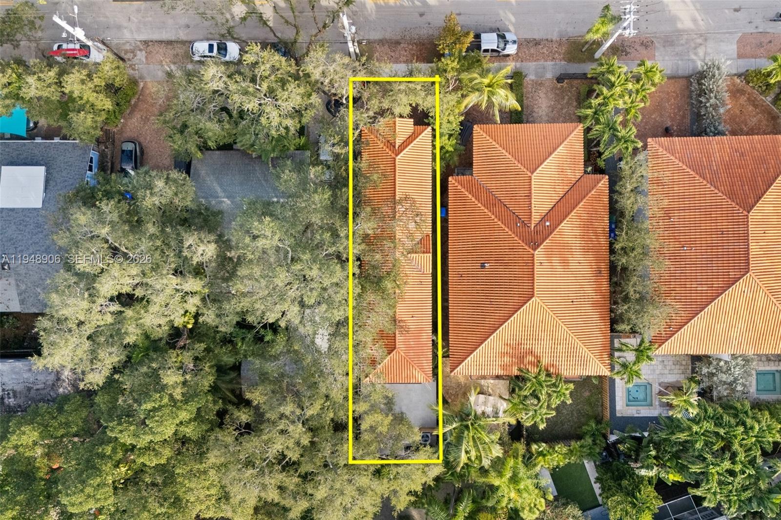 2922 Virginia St # 2922