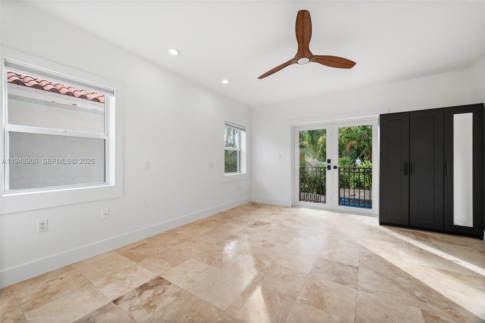 2922 Virginia St # 2922