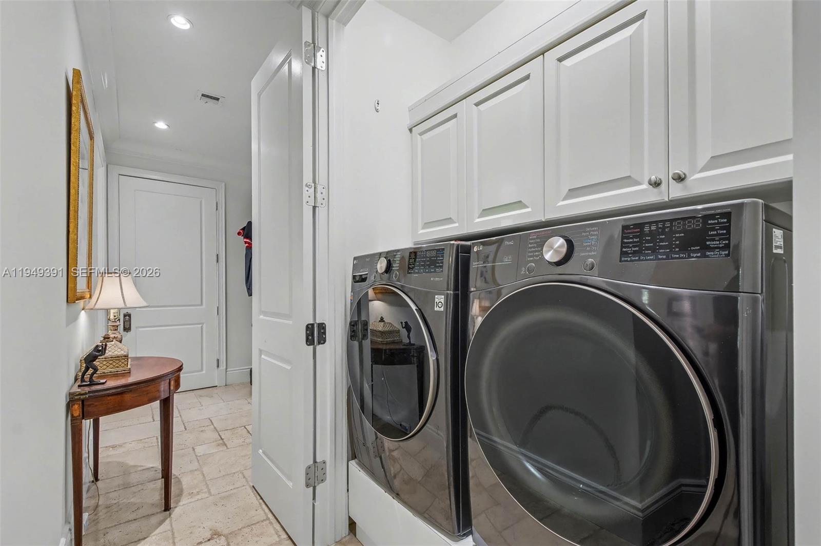 10530 SW 77th Ave # 1