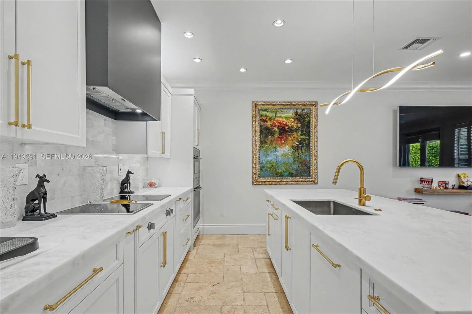 10530 SW 77th Ave # 1