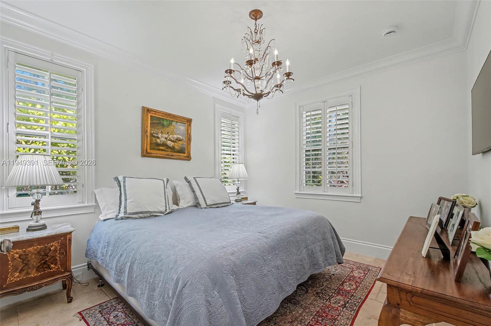 10530 SW 77th Ave # 1