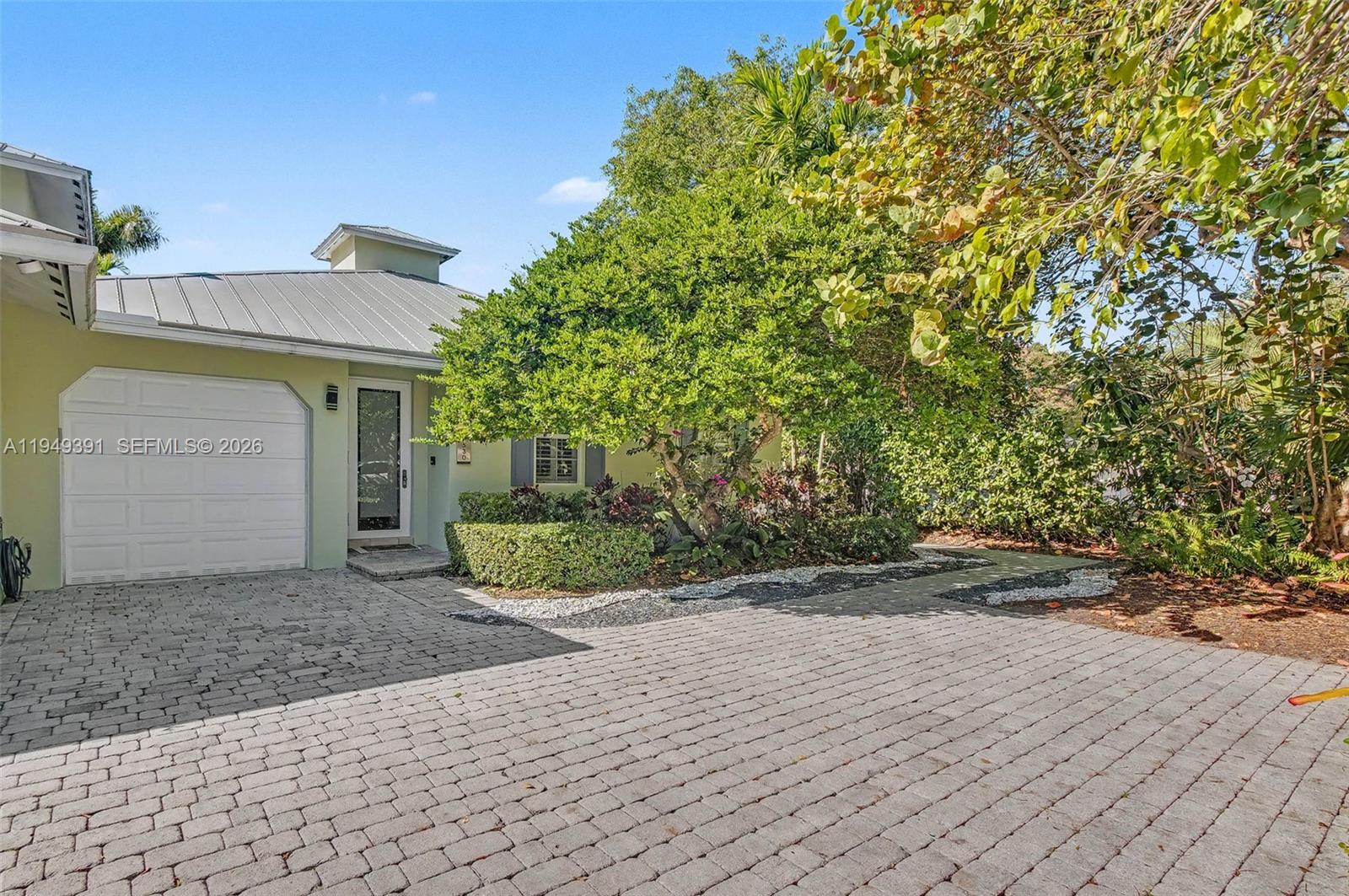 10530 SW 77th Ave # 1