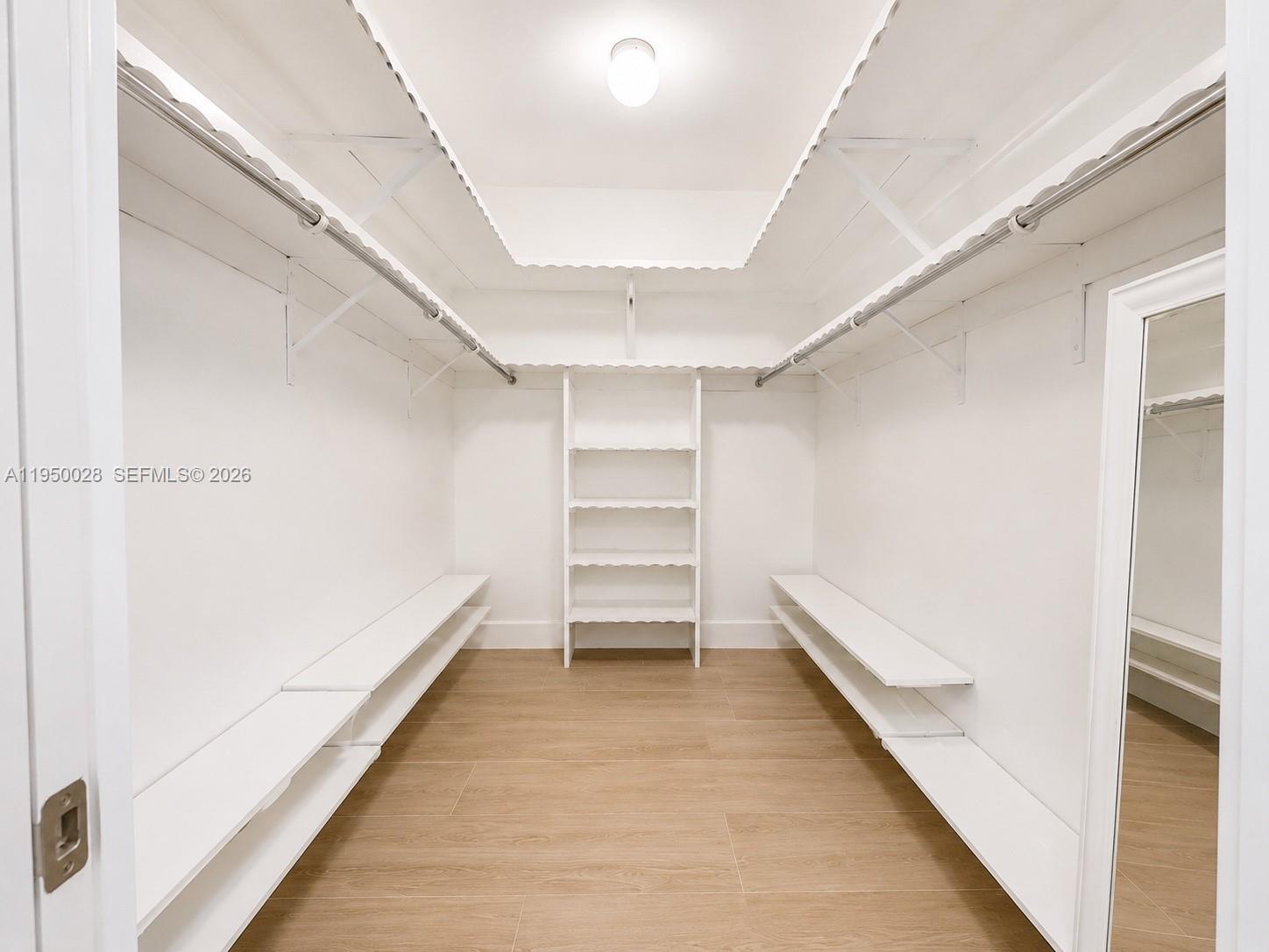 13005 Zambrana St
