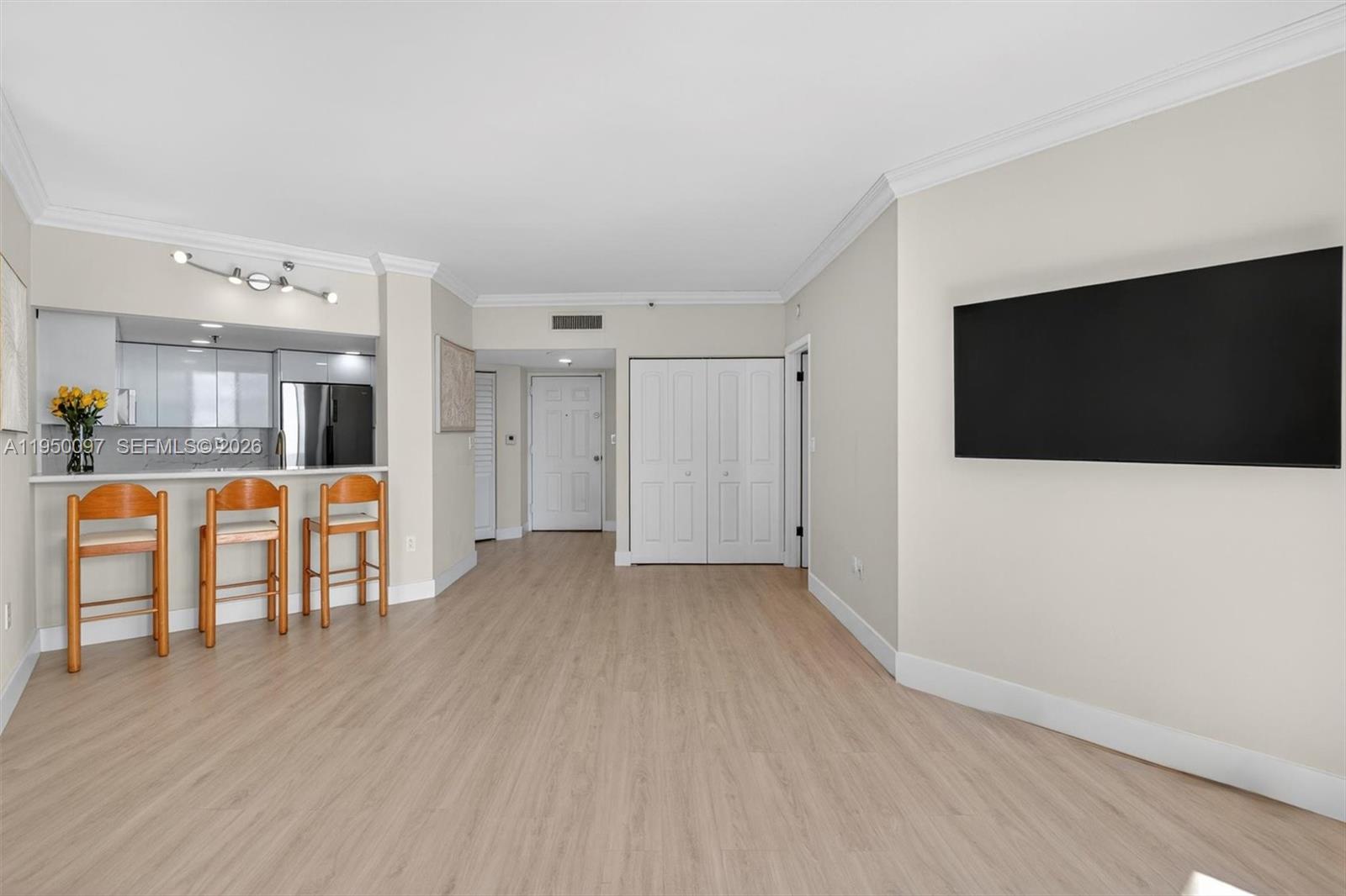 540 Brickell Key Dr # 1715