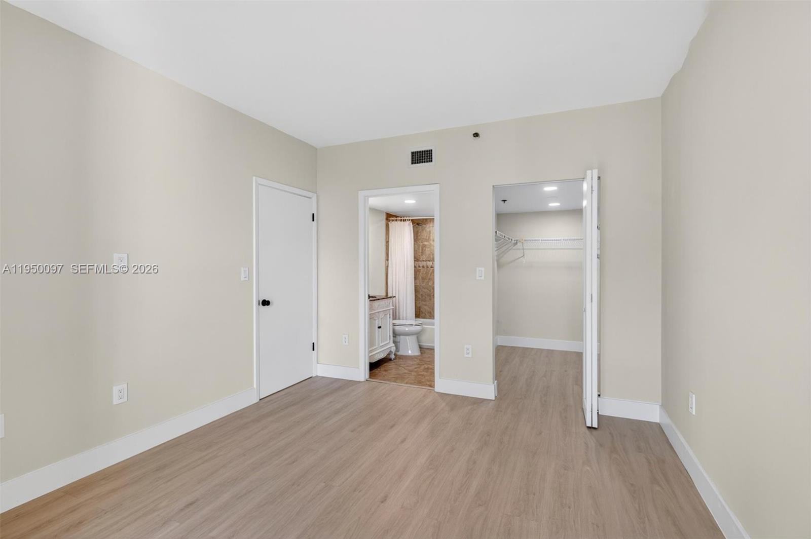 540 Brickell Key Dr # 1715