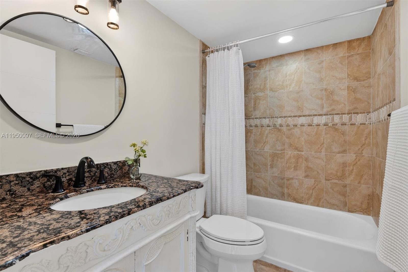 540 Brickell Key Dr # 1715