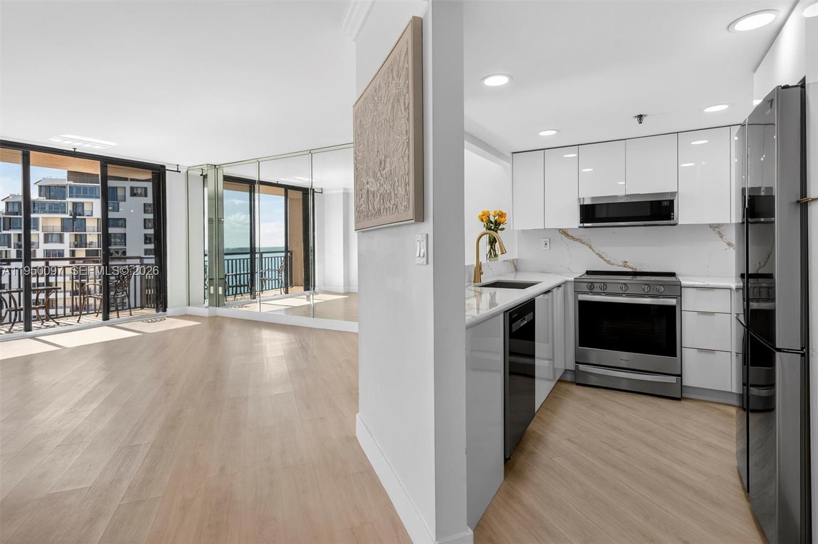 540 Brickell Key Dr # 1715