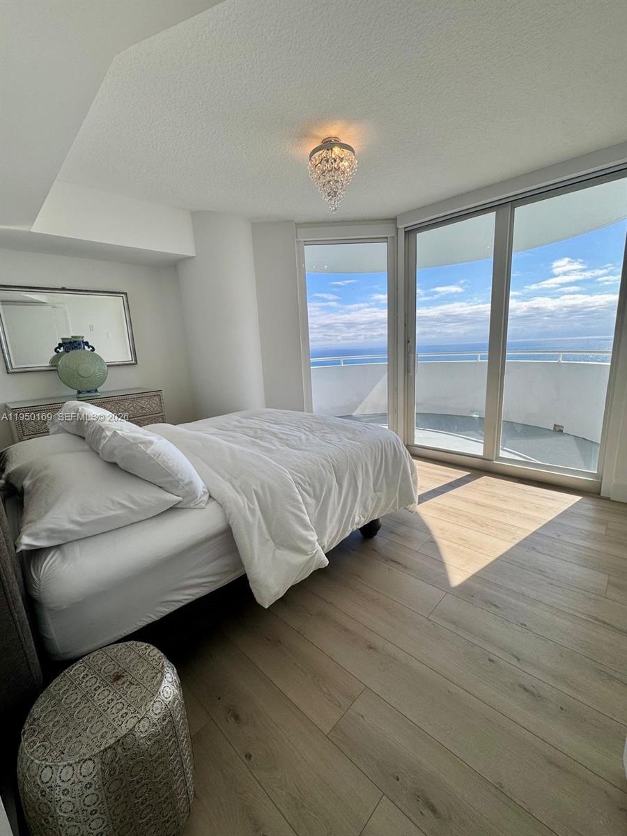 6301 Collins Ave # 3101