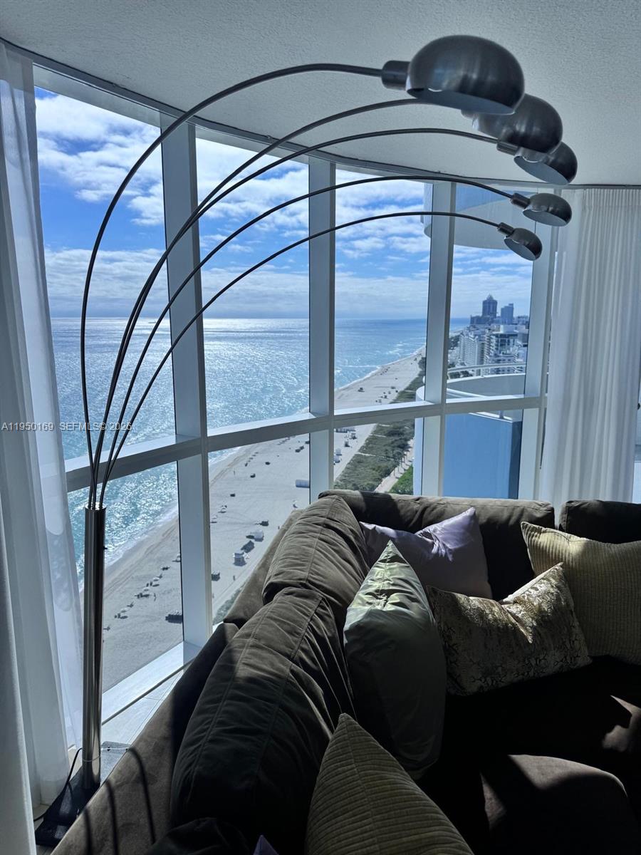 6301 Collins Ave # 3101