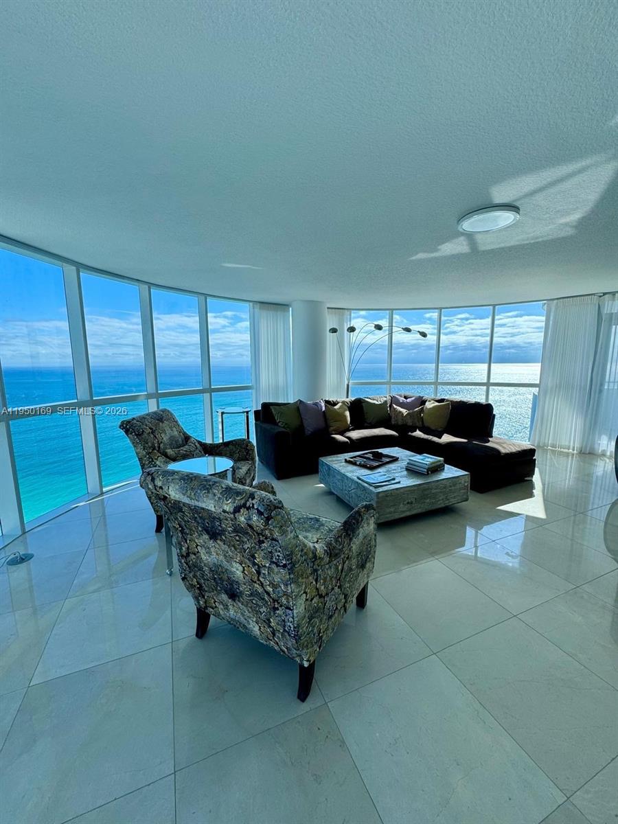 6301 Collins Ave # 3101