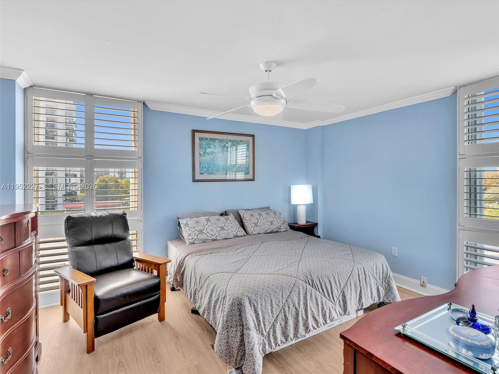 3675 N Country Club Dr # 409