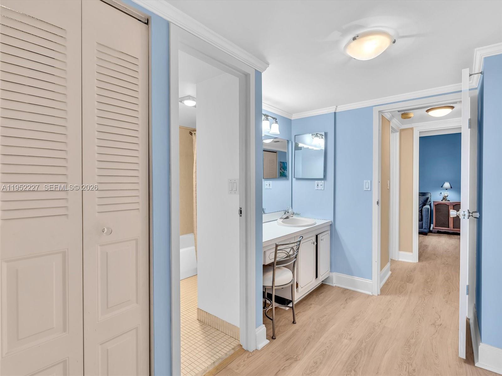 3675 N Country Club Dr # 409