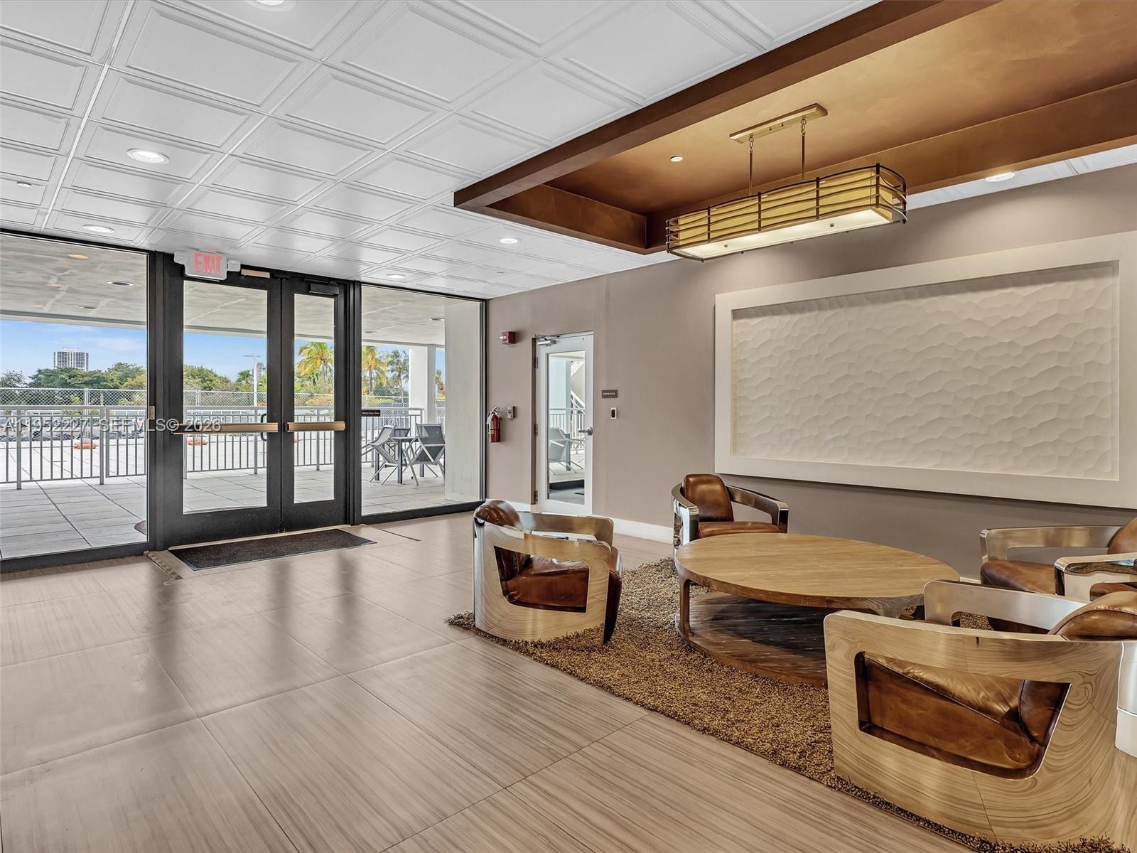 3675 N Country Club Dr # 409