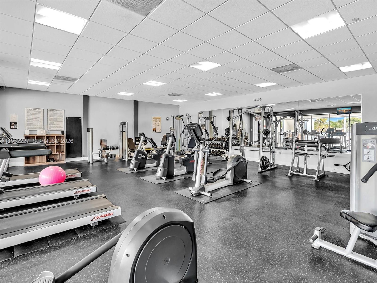 3675 N Country Club Dr # 409