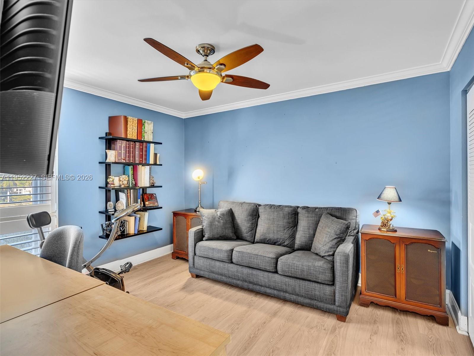 3675 N Country Club Dr # 409