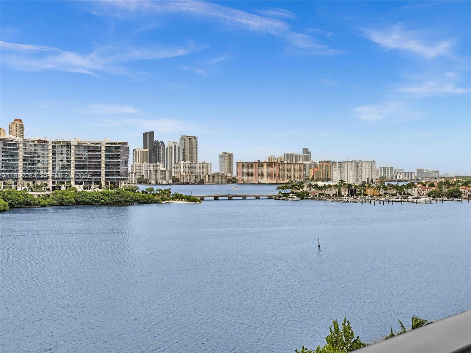 3300 NE 188th St # 718