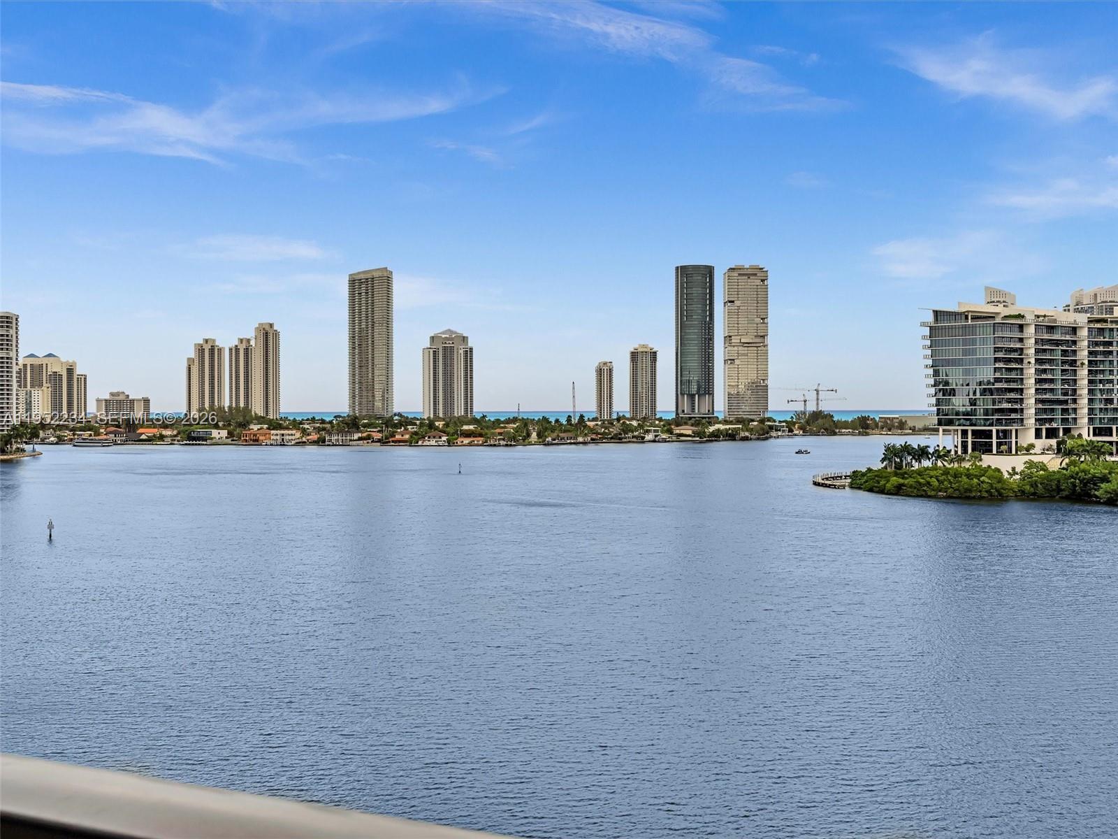 3300 NE 188th St # 718