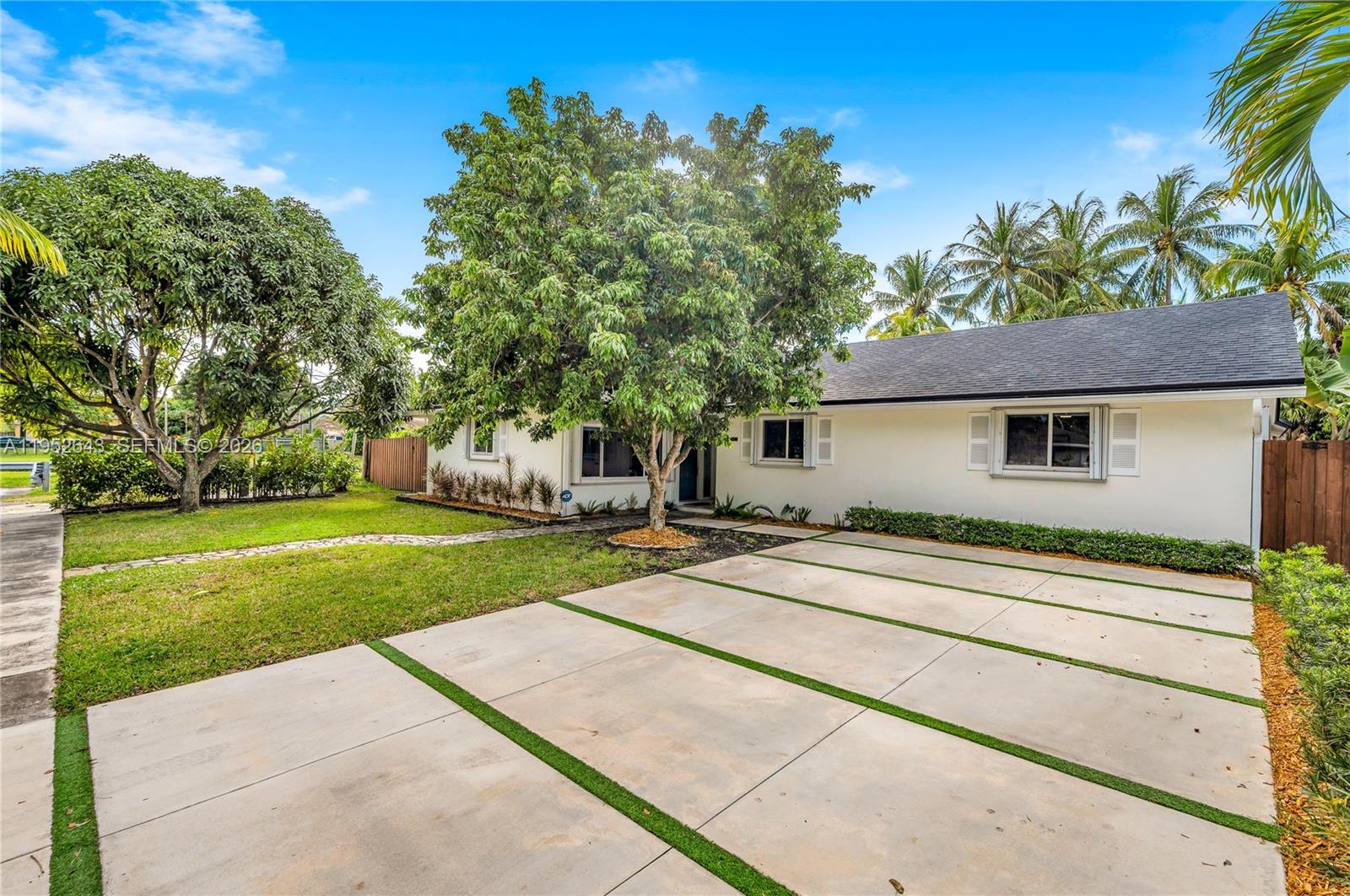 15930 SW 90th Ave