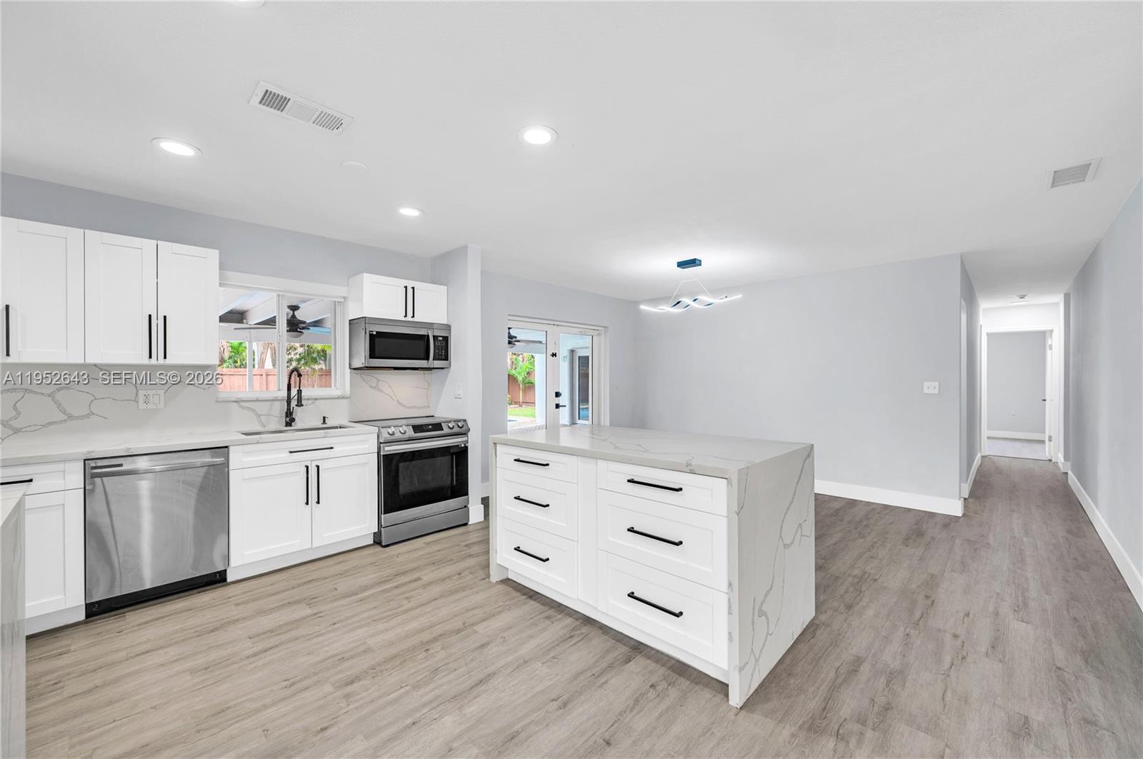 15930 SW 90th Ave