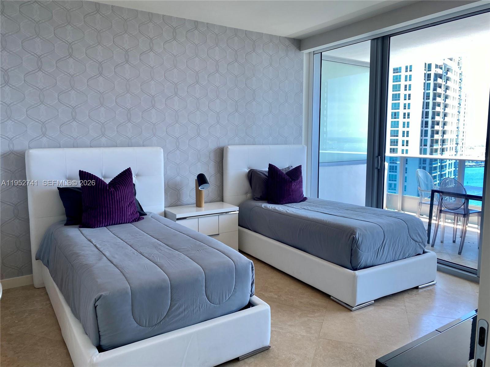 200 Biscayne Boulevard Way # 3303