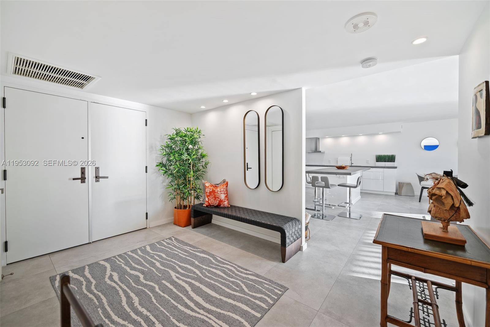 1 Grove Isle Dr # A1106