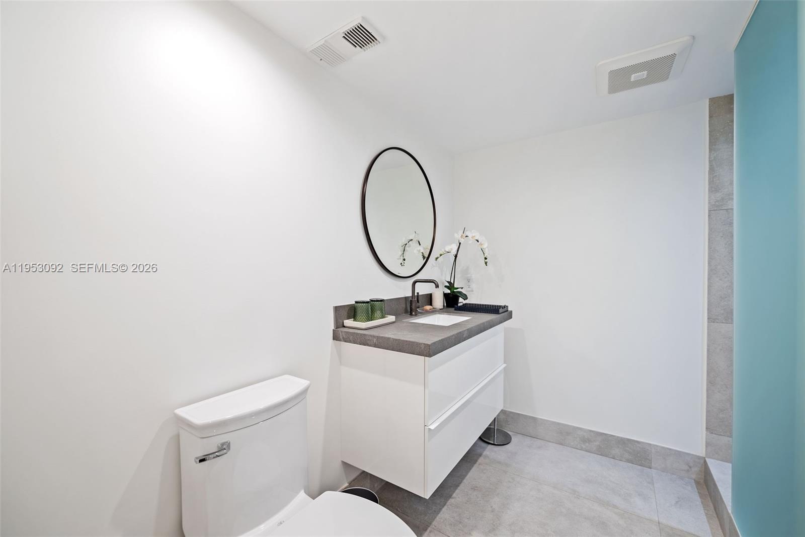 1 Grove Isle Dr # A1106