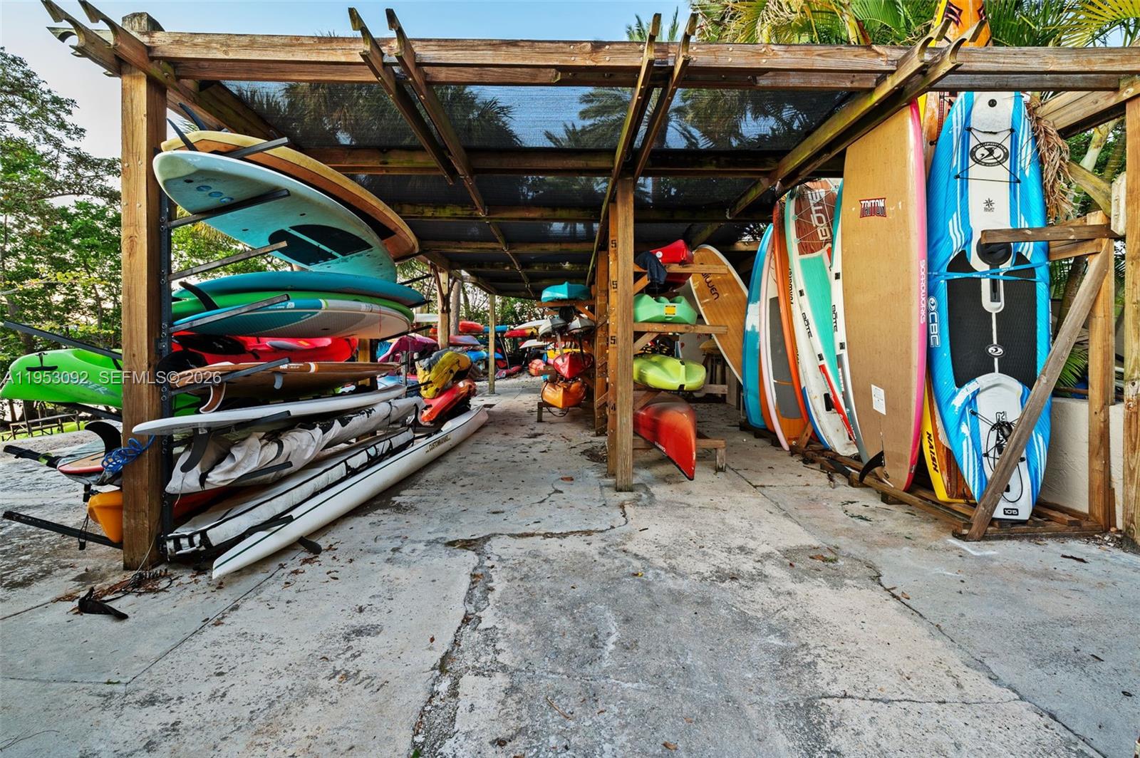 1 Grove Isle Dr # A1106