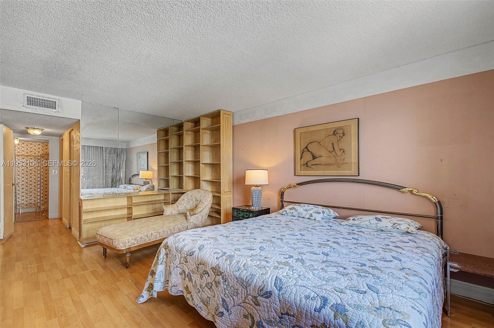 1420 Brickell Bay Dr # 904B