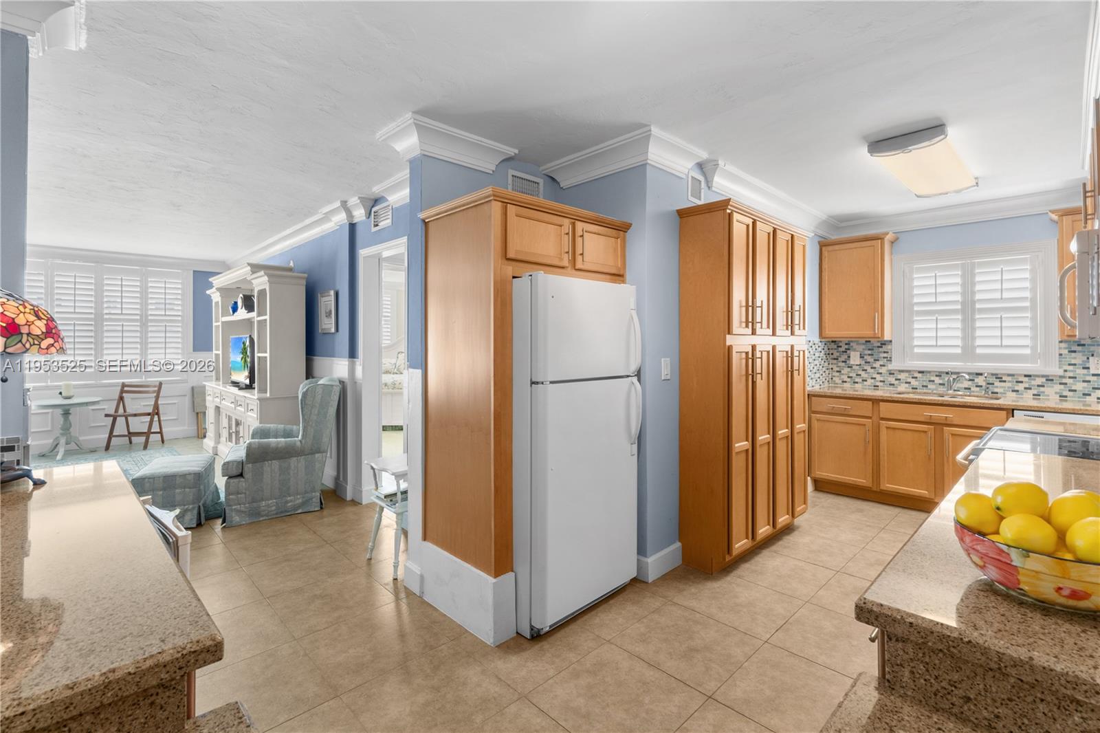 1480 Euclid Ave # 201