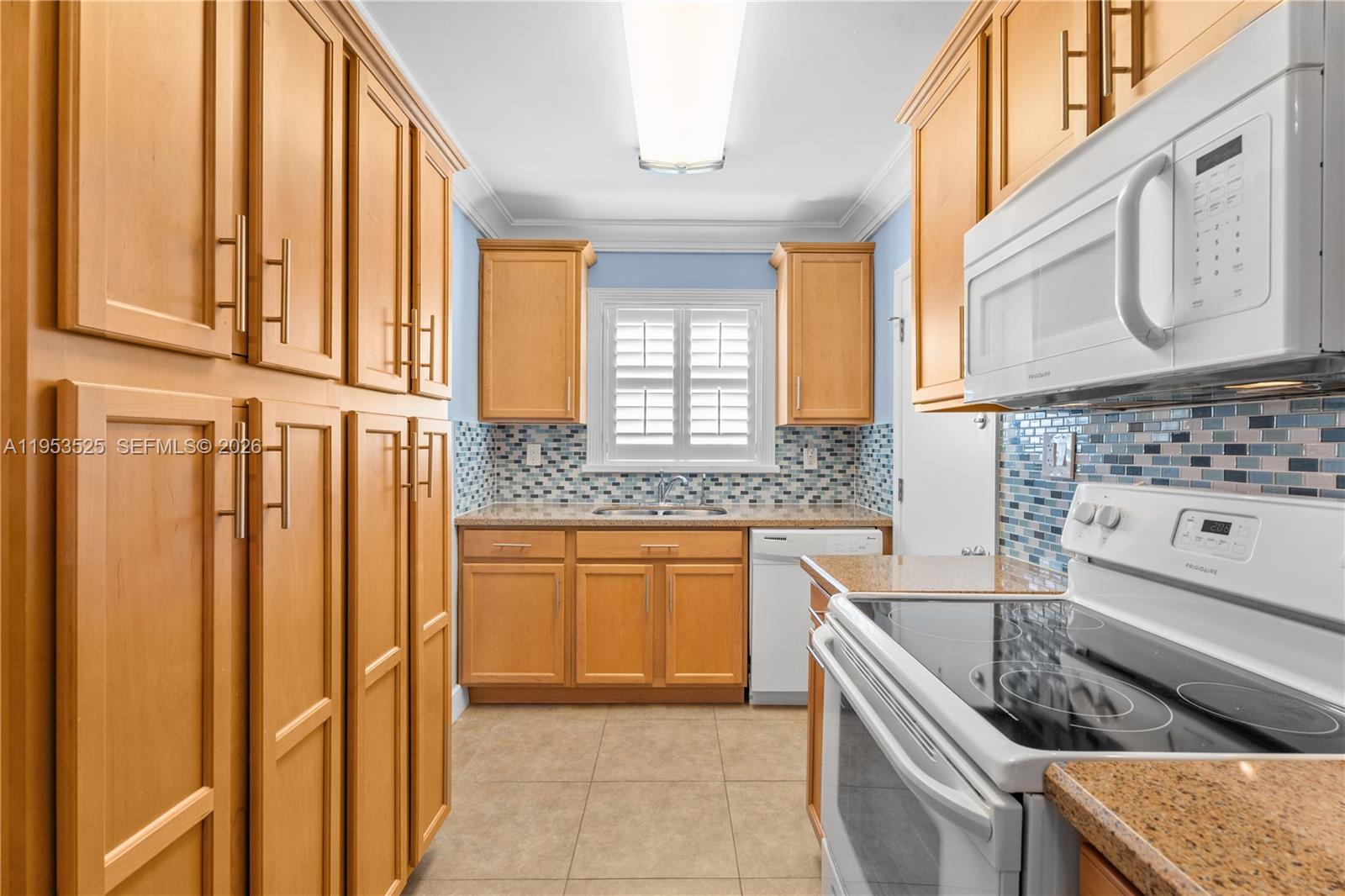 1480 Euclid Ave # 201