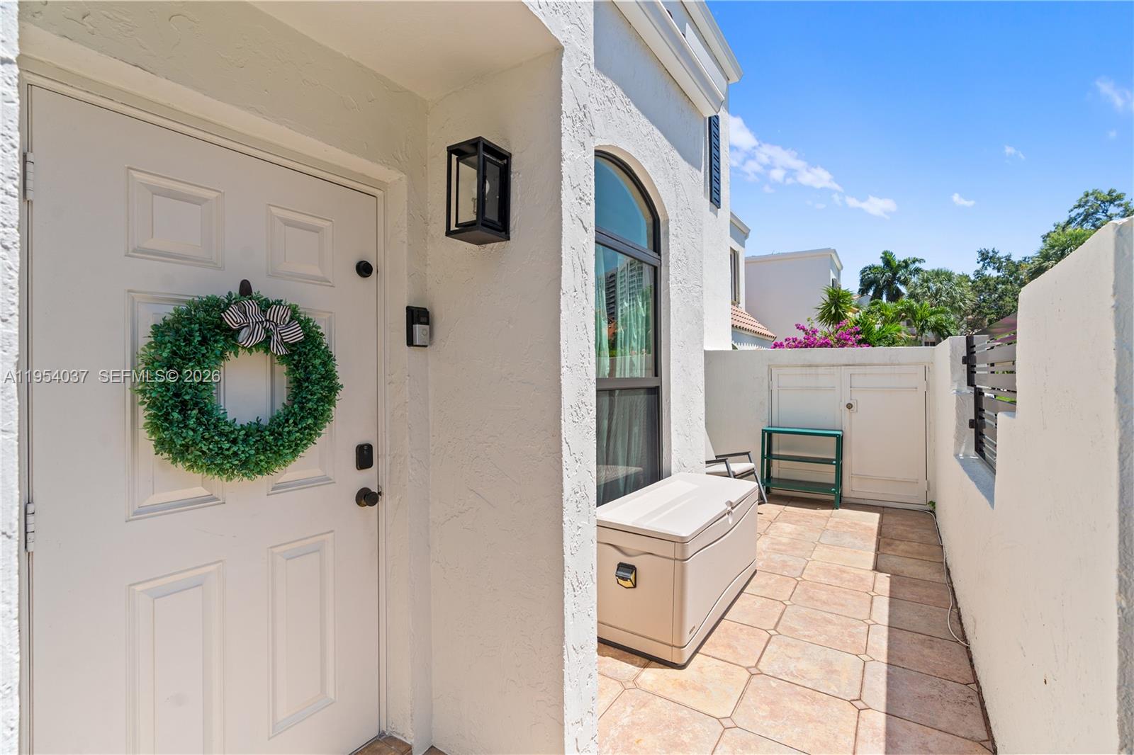 21200 Harbor Way # 11 Unit: 118-11