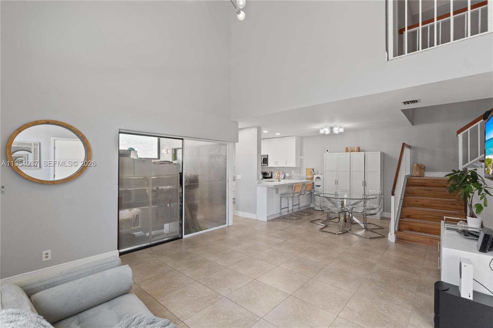 21200 Harbor Way # 11 Unit: 118-11