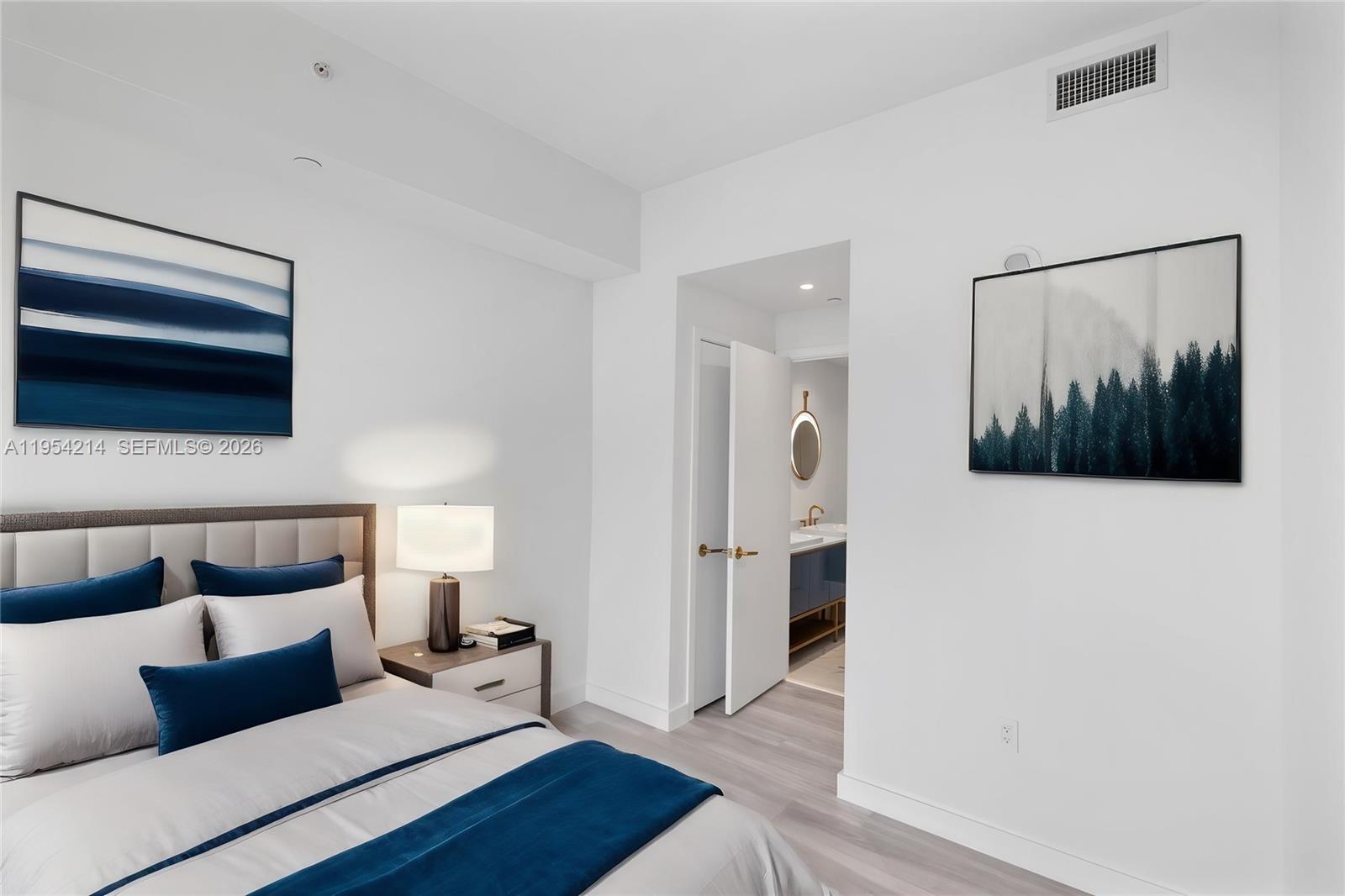 2678 Tigertail Ave # 1609