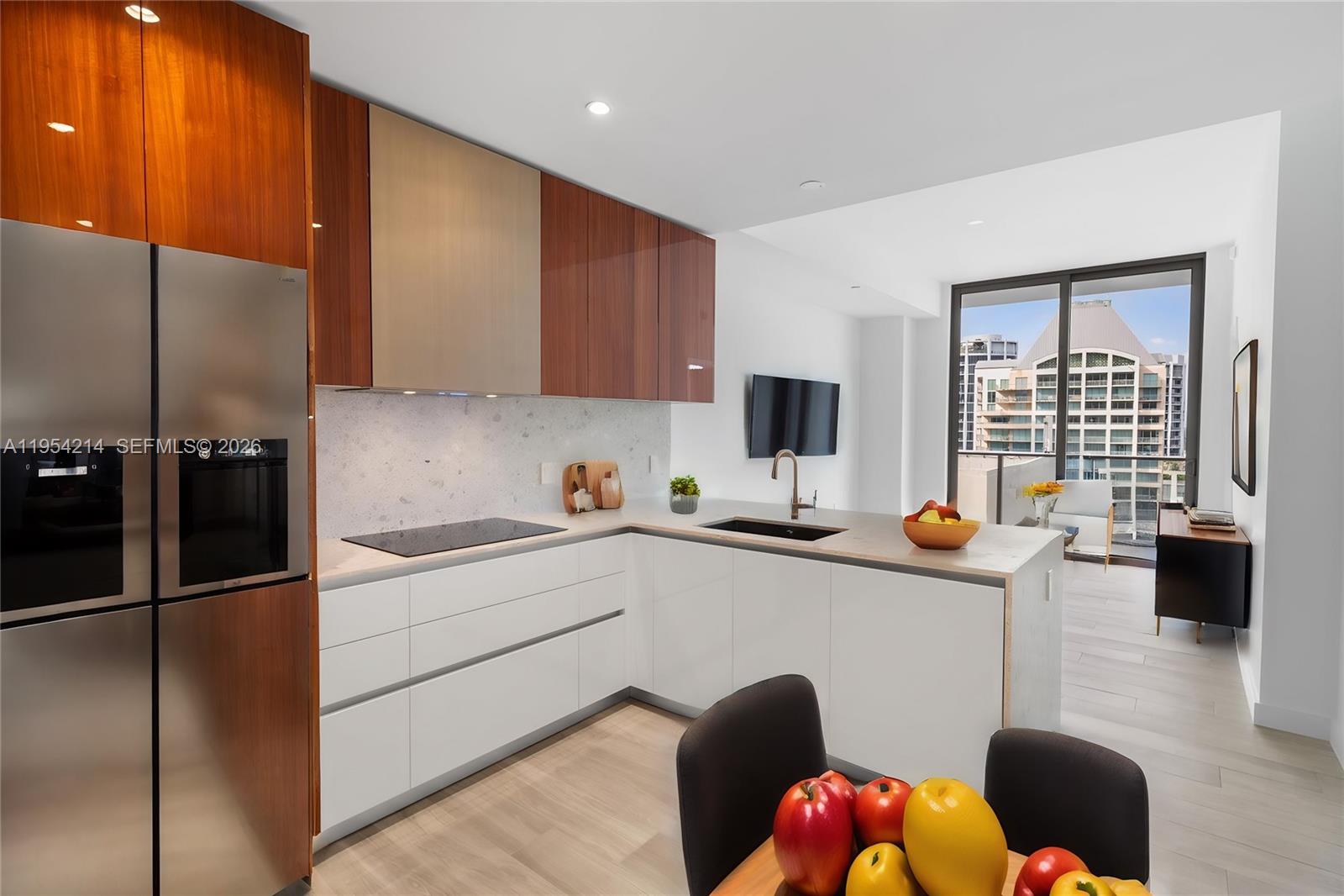 2678 Tigertail Ave # 1609