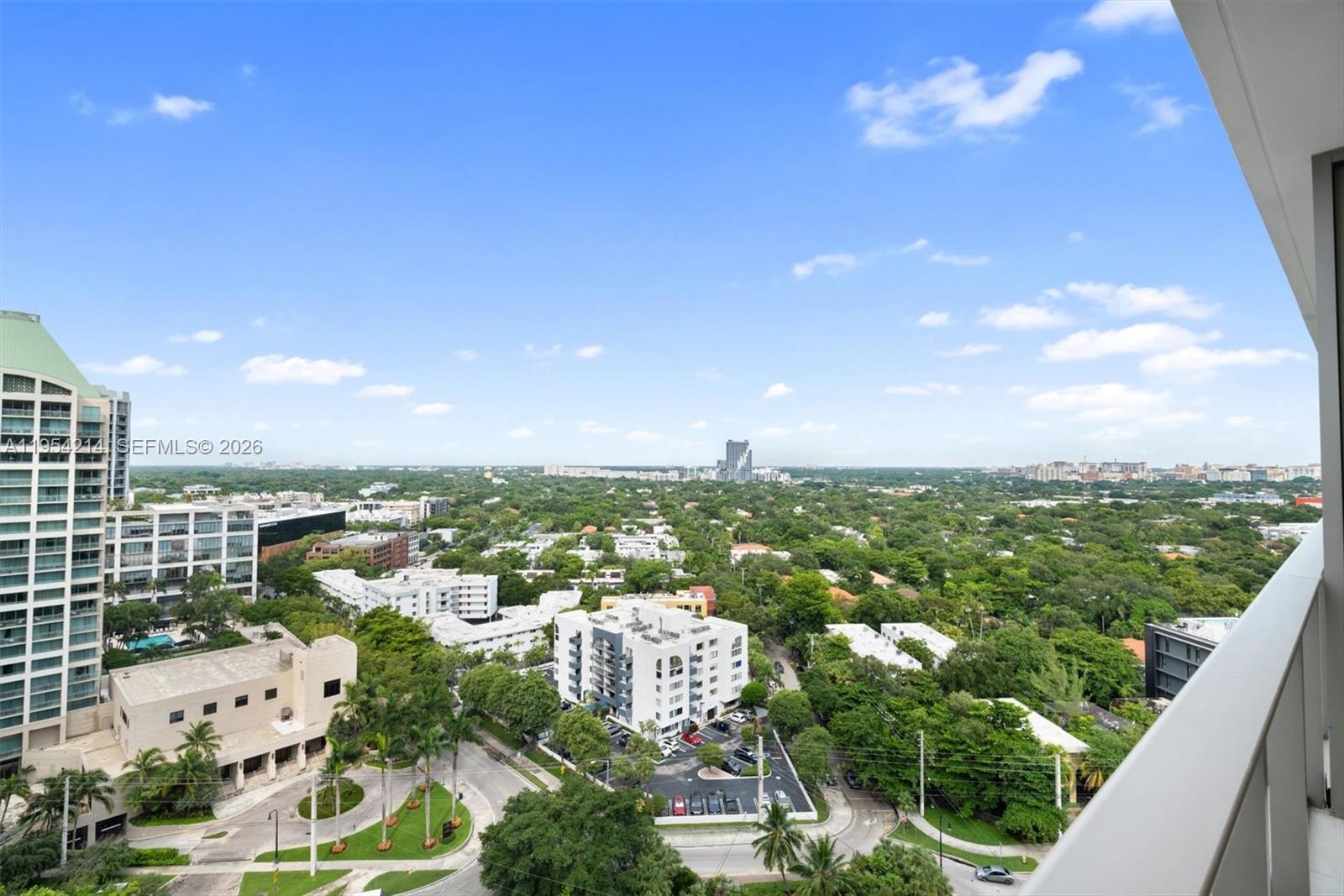 2678 Tigertail Ave # 1609