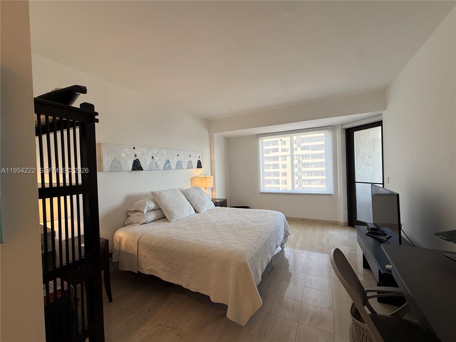 201 Crandon Blvd # 928