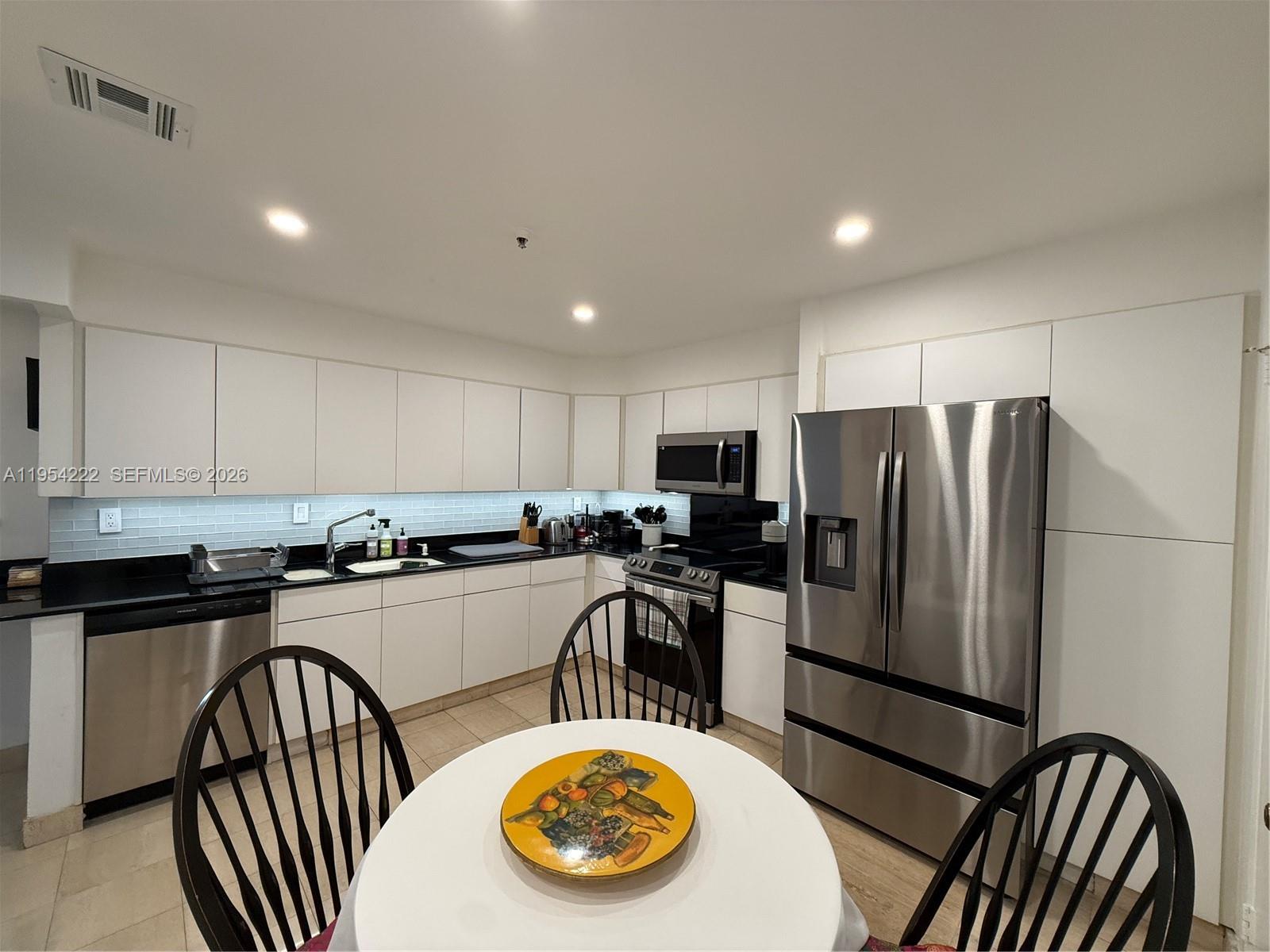 201 Crandon Blvd # 928