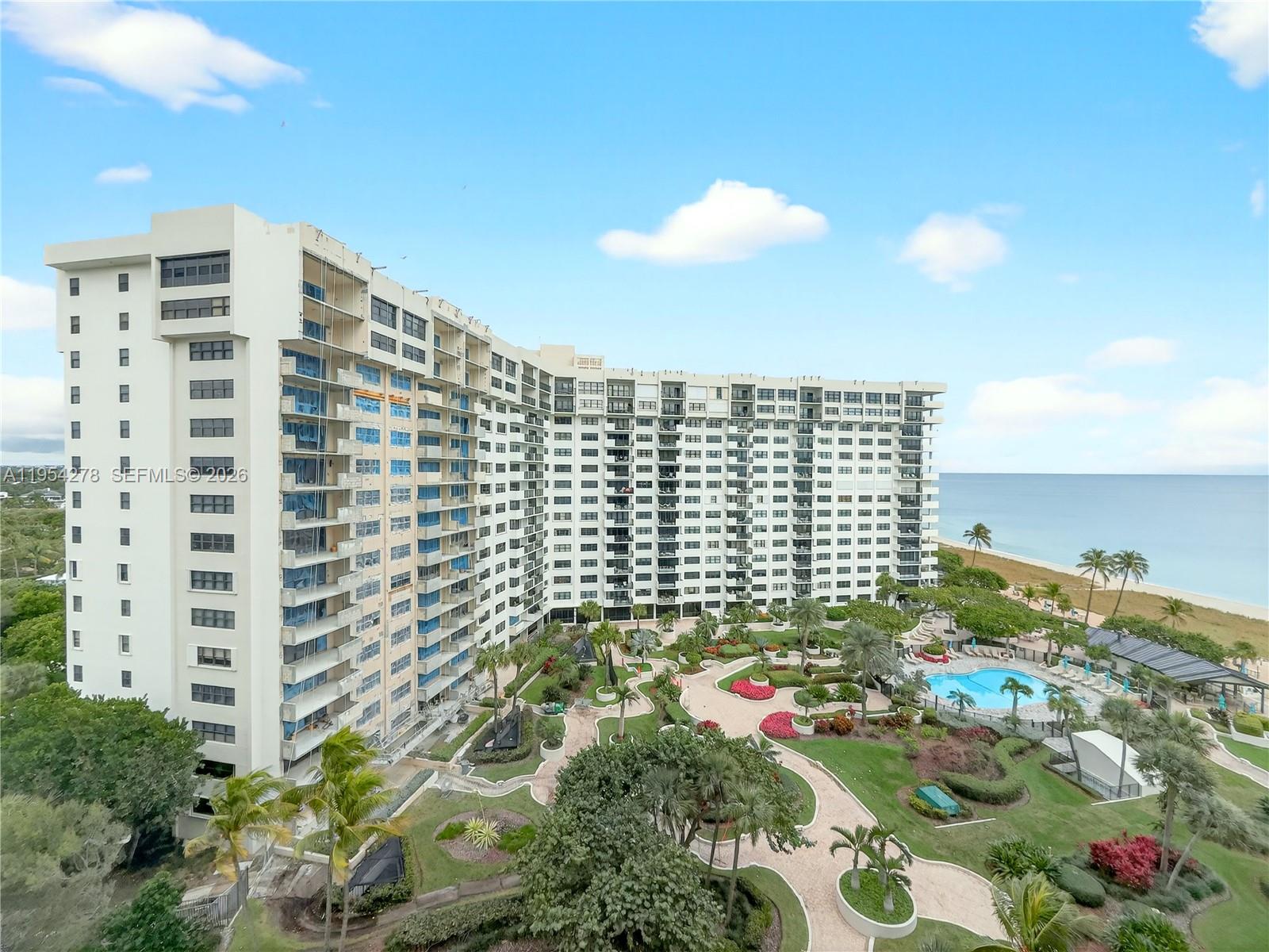 5000 N Ocean Blvd # 1006