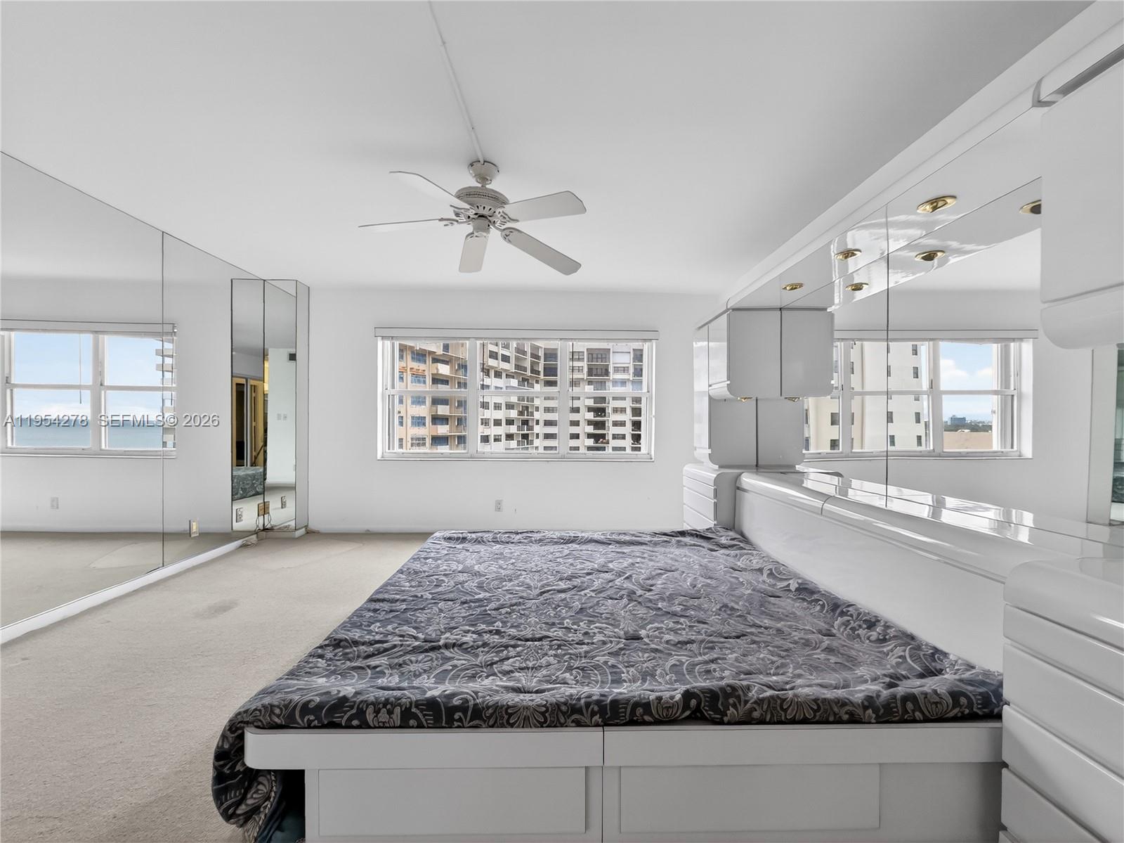 5000 N Ocean Blvd # 1006