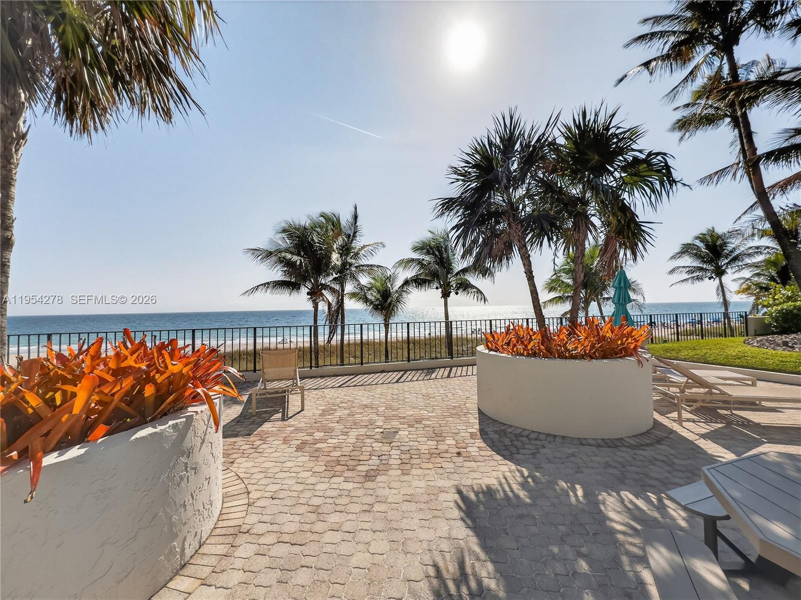 5000 N Ocean Blvd # 1006