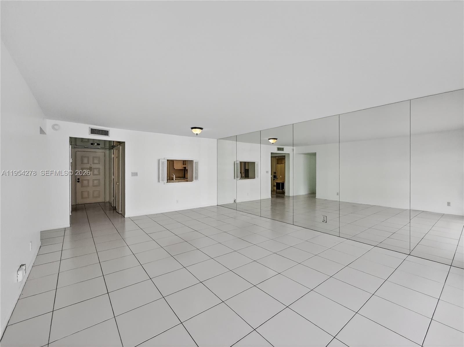 5000 N Ocean Blvd # 1006