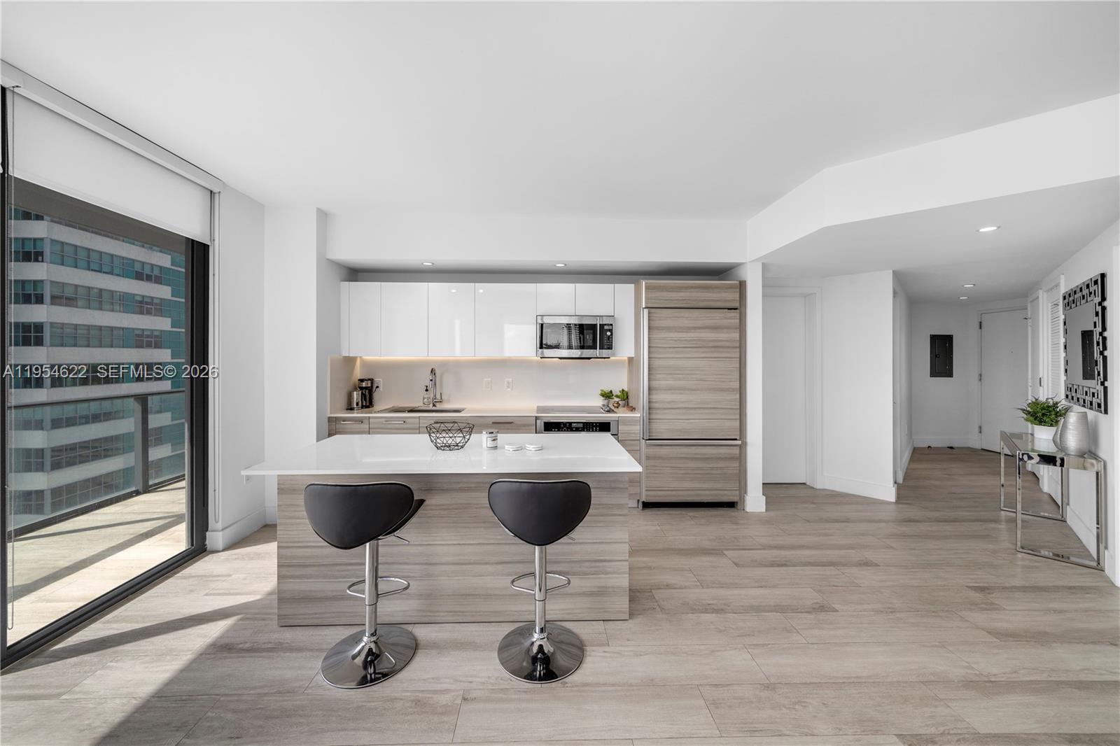 121 NE 34th St # 1704