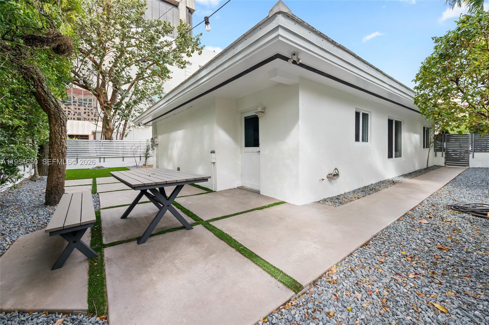 126 Antiquera Ave # 126